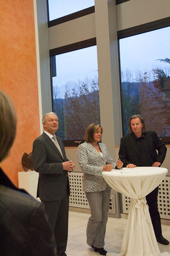 AVU AG, Ausstellungser&ouml;ffnung ELECTION TRAP | Harald Wolff